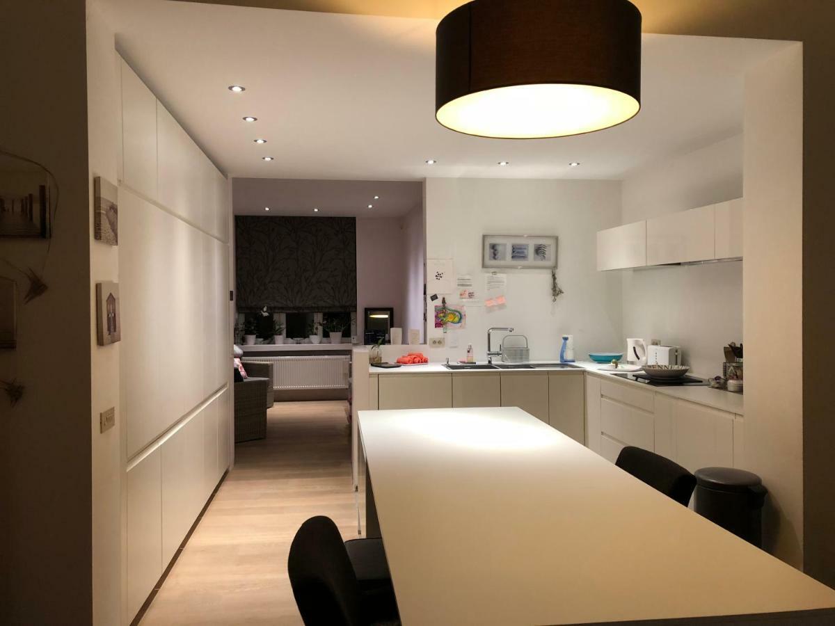 Home Bruges Cosy Comfort Modern Couple Privacy Walking Distance City Center Kitchen Terrace Garden Экстерьер фото